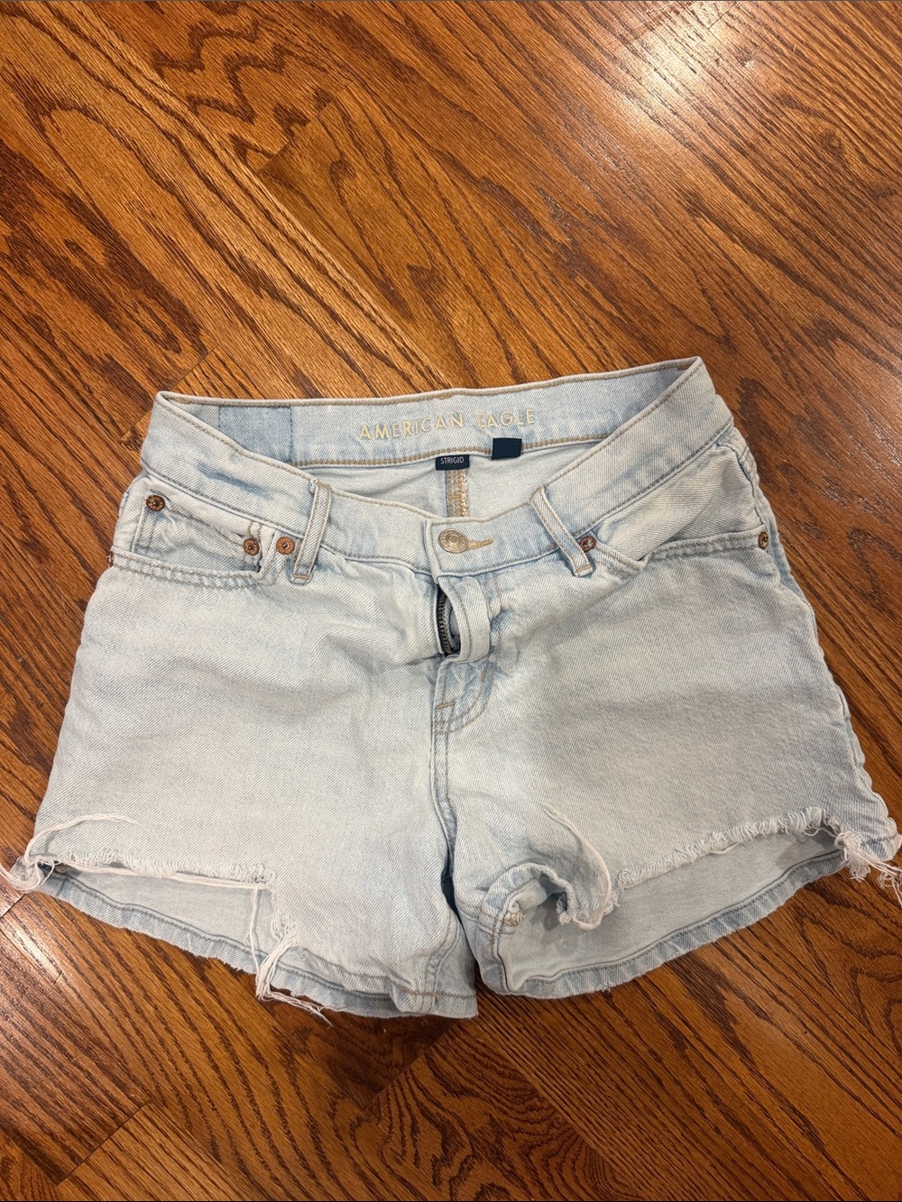 Women’s size 0 American Eagle Outfitters Light Blue Denim Cutoff Shorts